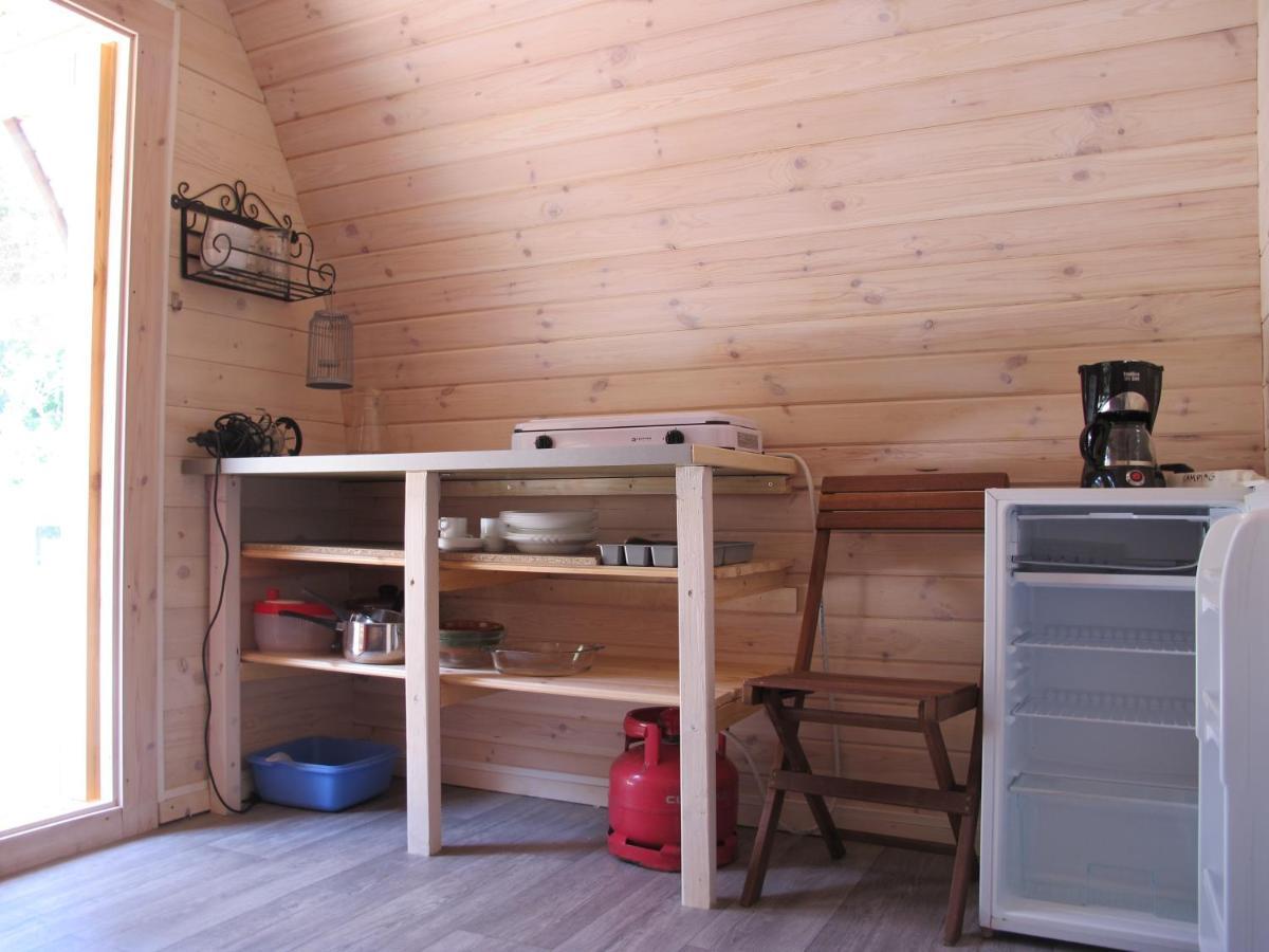 Camping La Grangeonne 에스파롱-드-베르동 외부 사진