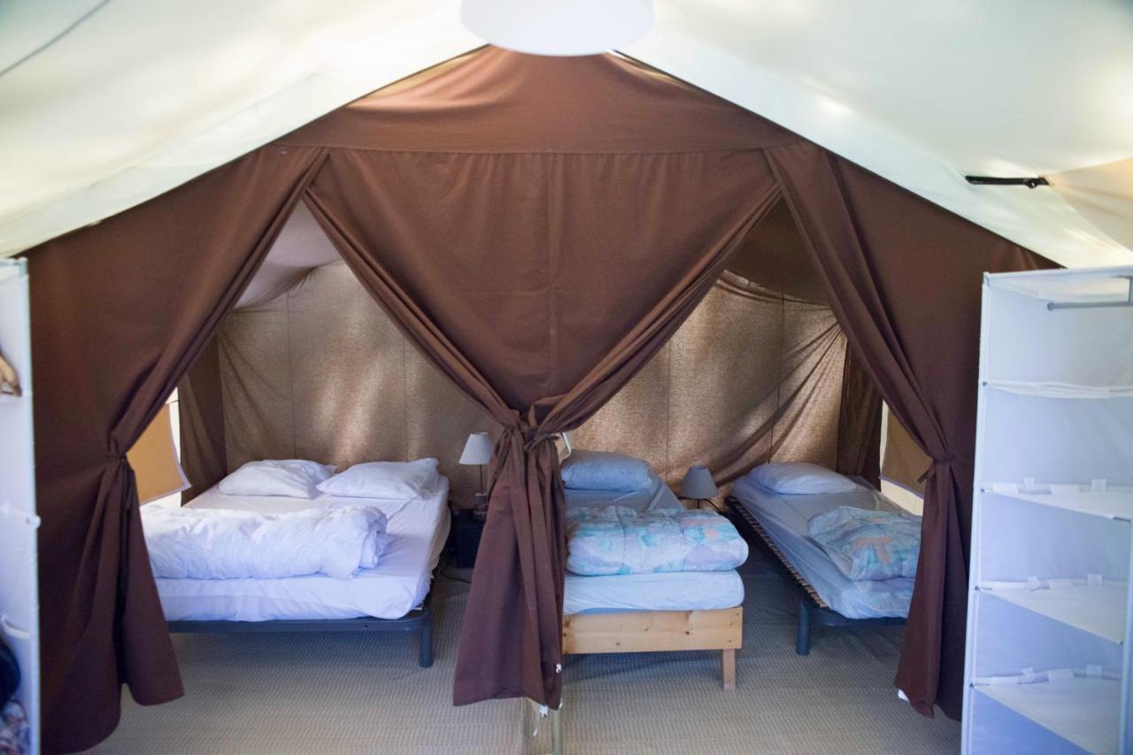 Camping La Grangeonne 에스파롱-드-베르동 외부 사진