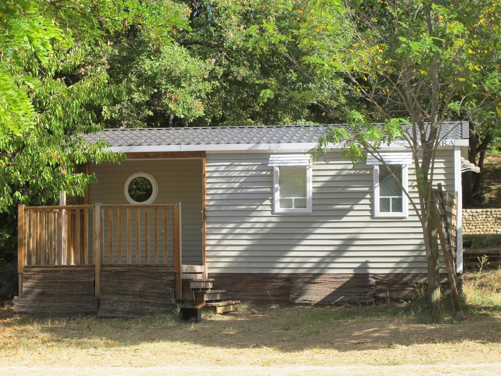 Camping La Grangeonne 에스파롱-드-베르동 객실 사진